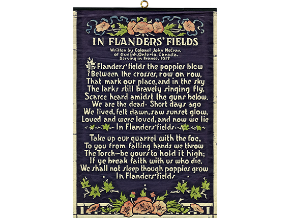 Une reproduction du poème « In Flander’s Fields » (Au champ d’honneur)