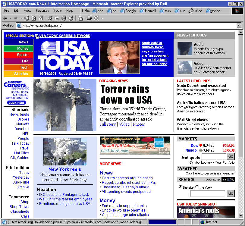 Capture d'écran du site web USA Today datant de septembre 2001. Le titre en haut de la page indique «&nbsp;La terreur s'abat sur les États-Unis&nbsp;».