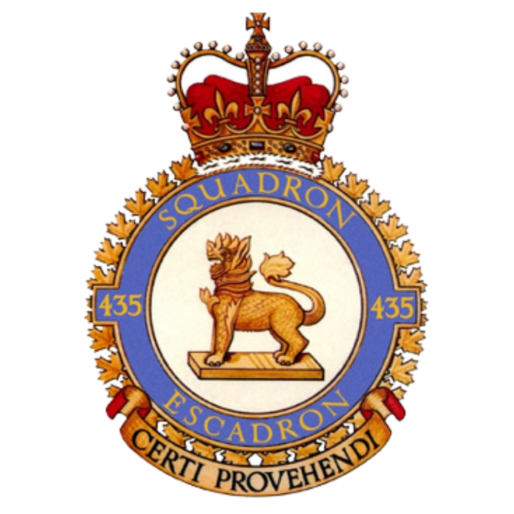 Un insigne militaire orné d'un chinthe au centre. L'insigne porte l'inscription «&nbsp;Squadron 435 Escadron Certi Provehendi&nbsp;».