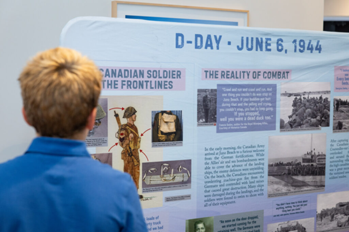 Exposition itinérante « Quand le jour se lève : les Canadiens au Jour J »